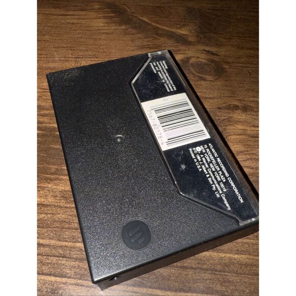 Vintage 1984 Cassette Tape AC/DC '74 Jailbreak Atlantic - Picture 3 of 3